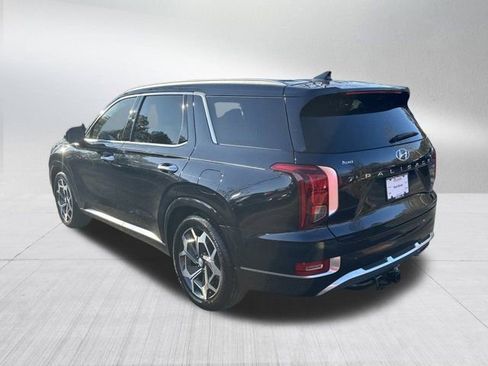 Used 2021 Hyundai Palisade Calligraphy w/ Winter Package image 8