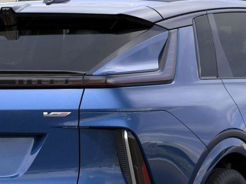 New 2026 Cadillac Lyriq V w/ LPO, Floor Liner Package image 35