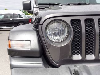 Used 2022 Jeep Wrangler Unlimited Sport AWD/4WD video 3