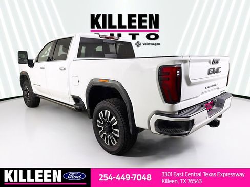 Used 2024 GMC Sierra 2500 Denali Ultimate image 6
