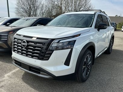 New 2026 Nissan Pathfinder Platinum