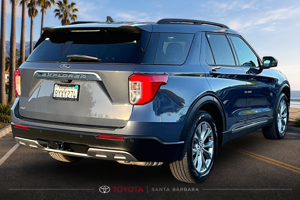 Used 2021 Ford Explorer XLT w/ Equipment Group 202A RWD image 5