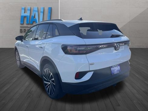 Certified 2024 Volkswagen ID.4 Pro AWD/4WD image 3