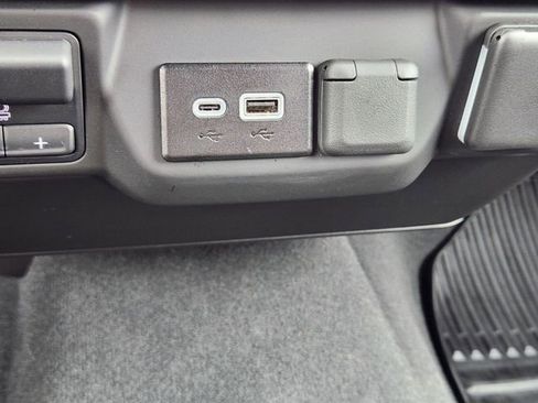 Used 2025 Chevrolet Silverado 1500 Custom RWD image 20