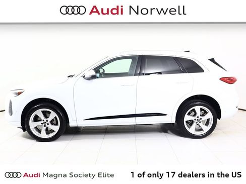Certified 2025 Audi Q5 Premium w/ Premium Plus AWD/4WD image 13