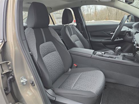 New 2026 Nissan Sentra SV w/ SV Convenience Package FWD image 12