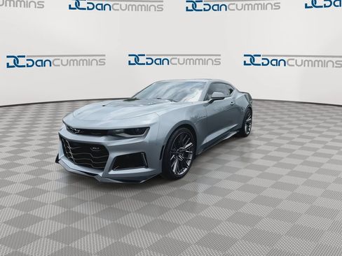 Used 2023 Chevrolet Camaro ZL1 RWD image 4