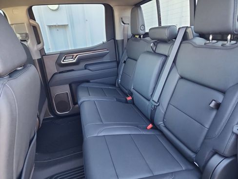 New 2026 Chevrolet Silverado 1500 RST image 39