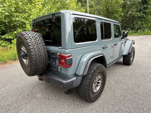 Used 2024 Jeep Wrangler Unlimited Rubicon 392 AWD/4WD image 7