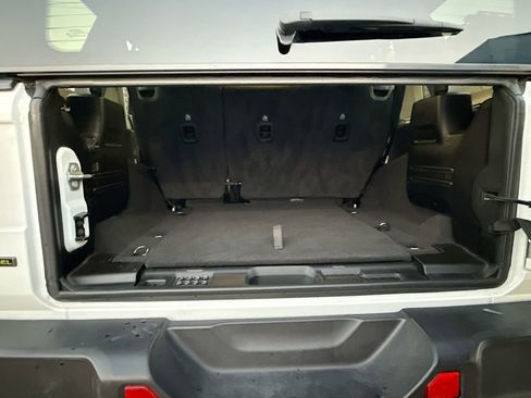 Used 2021 Jeep Wrangler Unlimited Rubicon w/ LED Lighting Group image 30