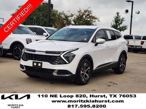 Used 2025 Kia Sportage EX FWD image 2