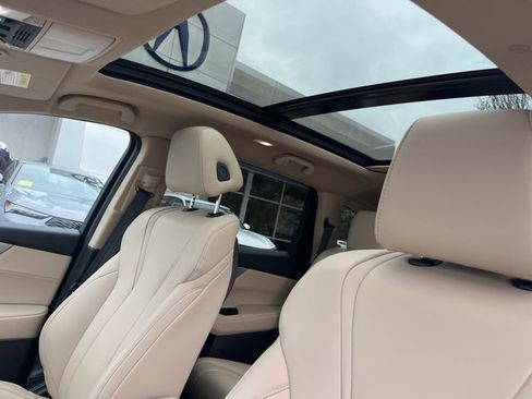 Certified 2025 Acura MDX Base image 37