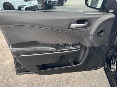 Used 2018 Dodge Charger GT AWD/4WD image 39