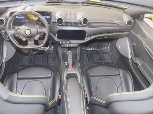 Used 2022 Ferrari Portofino M RWD image 45