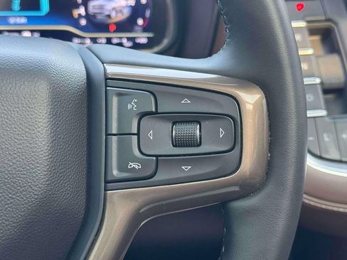 Used 2023 Chevrolet Tahoe High Country w/ Premium Package 2 AWD/4WD image 26
