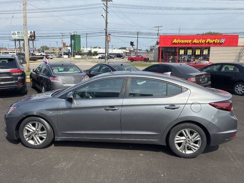 Used 2019 Hyundai Elantra Value Edition w/ Cargo Package FWD image 8