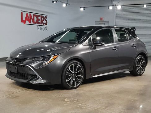 Used 2021 Toyota Corolla XSE w/ Carpet Mat Package (TMS) image 3