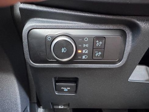 Used 2025 Ford Bronco Outer Banks AWD/4WD image 36