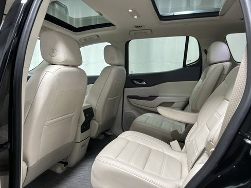 Used 2020 GMC Acadia Denali w/ Trailering Package image 13