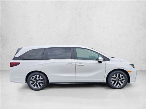 New 2026 Honda Odyssey EX-L image 4