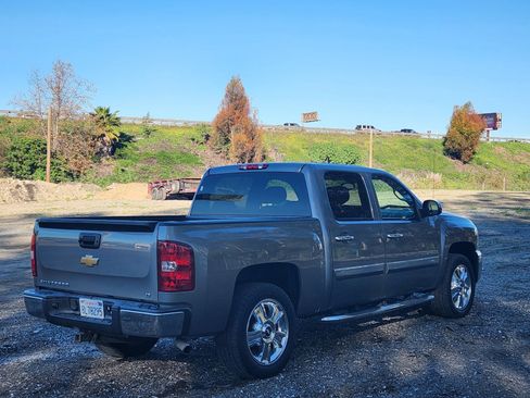 Used 2013 Chevrolet Silverado 1500 LT image 7