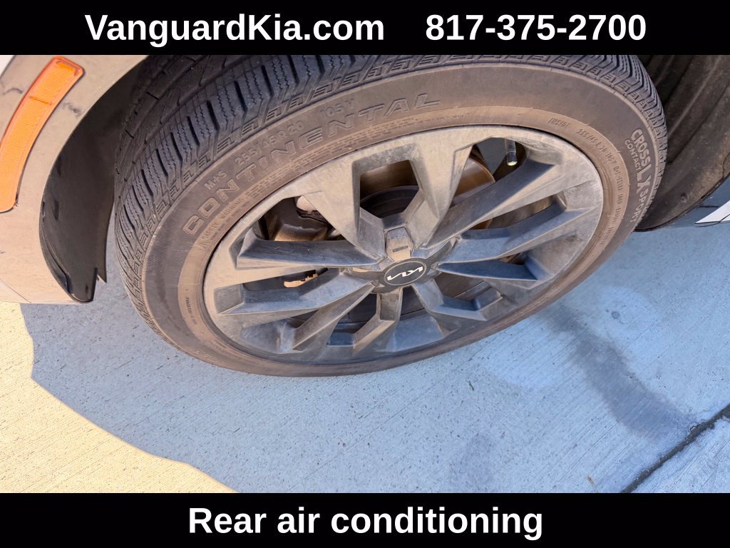 Used 2023 Kia Sorento SX AWD/4WD image 8