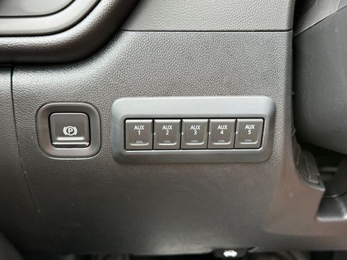 New 2026 GMC Sierra 3500 Pro AWD/4WD image 27