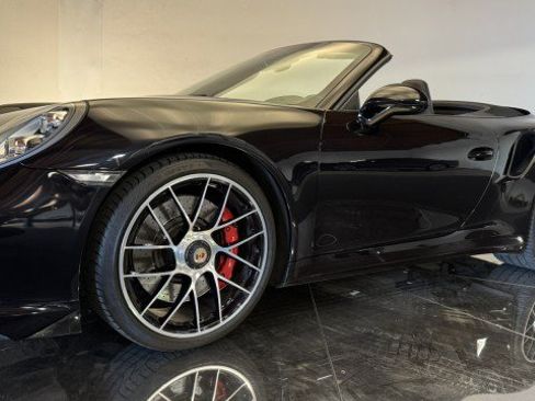 Used 2019 Porsche 911 Turbo image 25