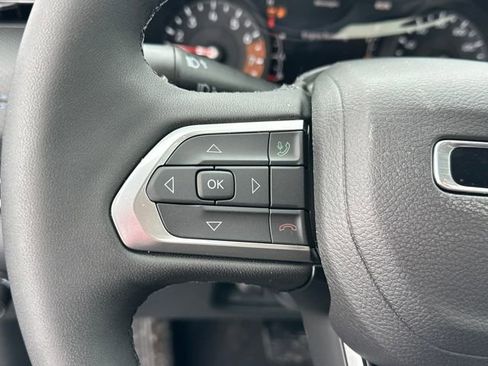 New 2026 Jeep Compass Latitude image 19