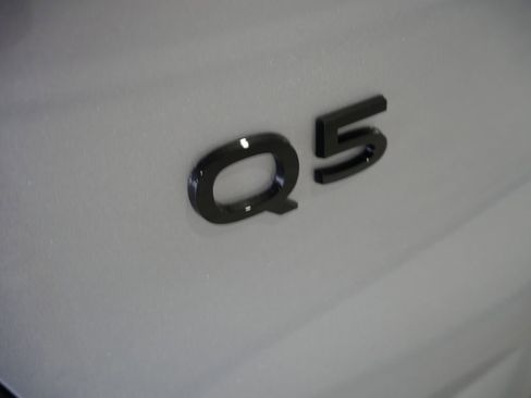 New 2026 Audi Q5 Premium Plus AWD/4WD image 9