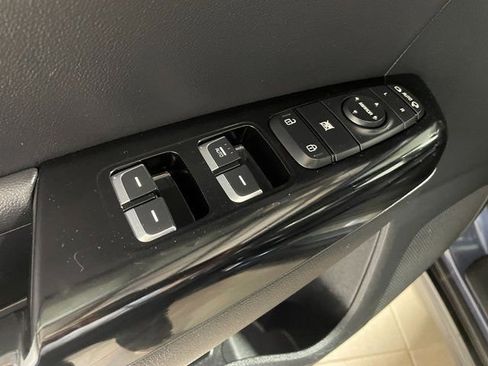 Used 2022 Kia Sportage Nightfall Edition w/ Nighfall AWD Premium Package image 20