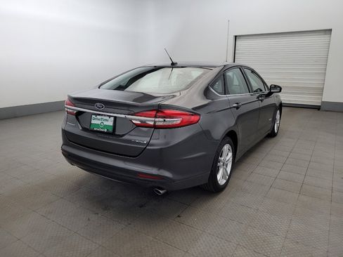 Used 2018 Ford Fusion S image 9