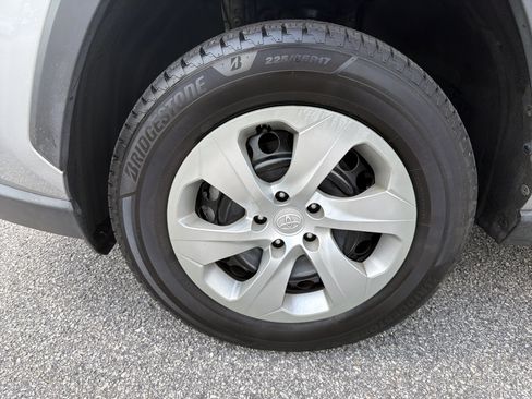 Certified 2021 Toyota RAV4 LE FWD image 21