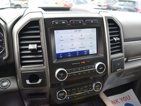 Used 2021 Ford Expedition XLT image 26