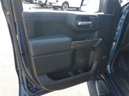 Used 2019 Chevrolet Silverado 1500 RST w/ All-Star Edition image 13