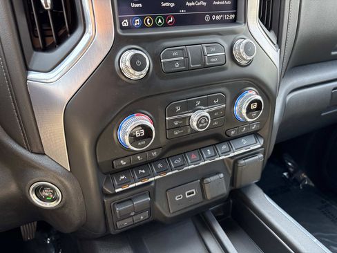 Used 2020 GMC Sierra 1500 SLT w/ SLT Premium Plus Package image 25