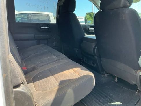 Used 2022 Chevrolet Silverado 2500 Custom w/ Gooseneck/5TH Wheel Package AWD/4WD image 11