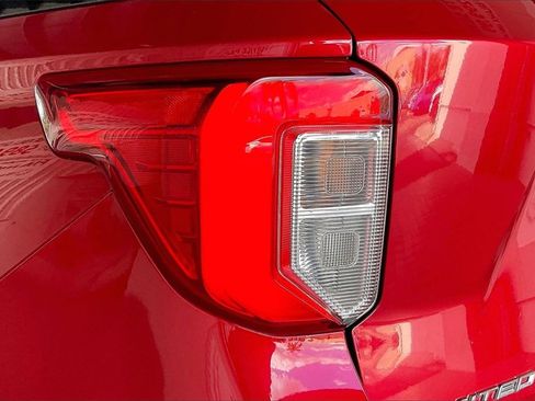 Used 2023 Ford Explorer Limited image 20