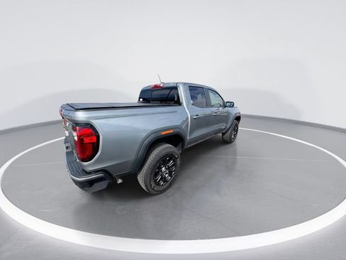 Used 2024 GMC Canyon Elevation w/ Elevation Premium Package RWD image 8