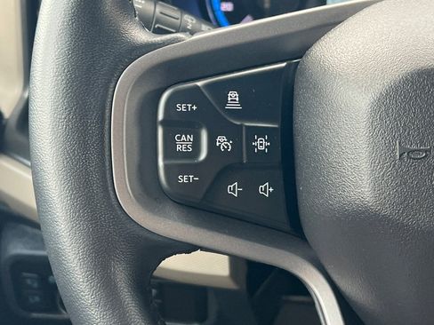 Used 2023 Ford Bronco Wildtrak image 29