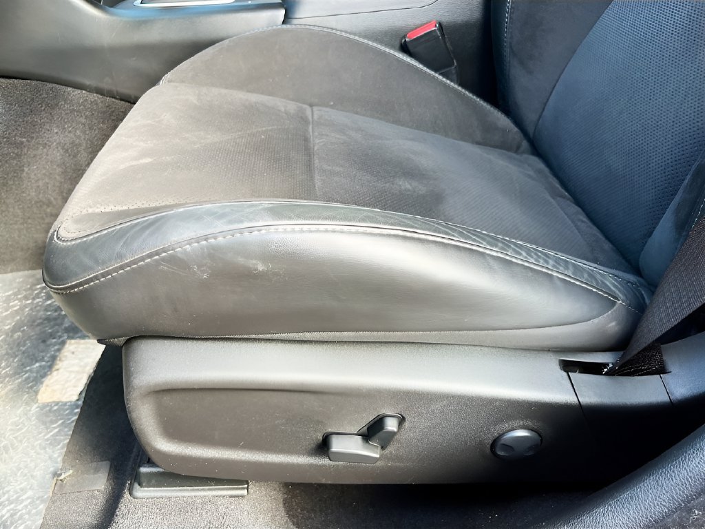 Used 2023 Dodge Charger Scat Pack RWD image 18