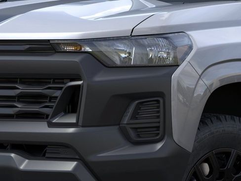 New 2026 Chevrolet Colorado W/T RWD image 10