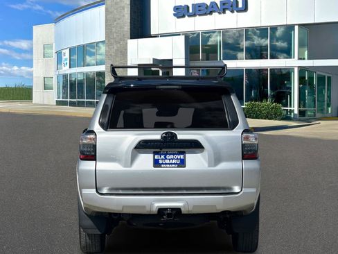 Used 2021 Toyota 4Runner Venture w/ Moonroof Package image 7