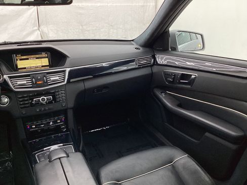 Used 2012 Mercedes-Benz E 350 Sport image 27