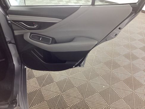 Used 2022 Subaru Legacy Limited w/ Popular Package #3 image 12