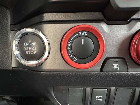 Used 2023 Toyota Tacoma TRD Sport AWD/4WD image 25