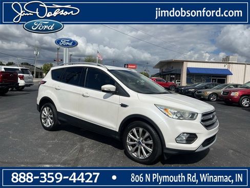 Used 2017 Ford Escape Titanium image 1