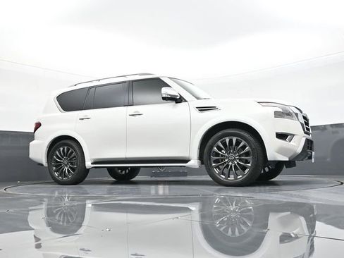 Used 2023 Nissan Armada Platinum w/ Captain's Chairs Package image 59