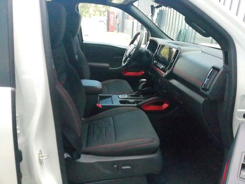 New 2026 Nissan Frontier PRO-4X w/ Pro-4x Convenience Package AWD/4WD image 16