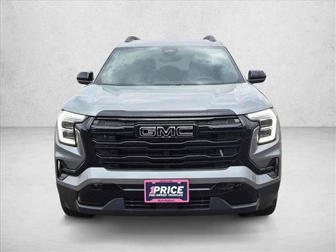 Used 2026 GMC Terrain Elevation w/ Black Edition AWD/4WD image 2